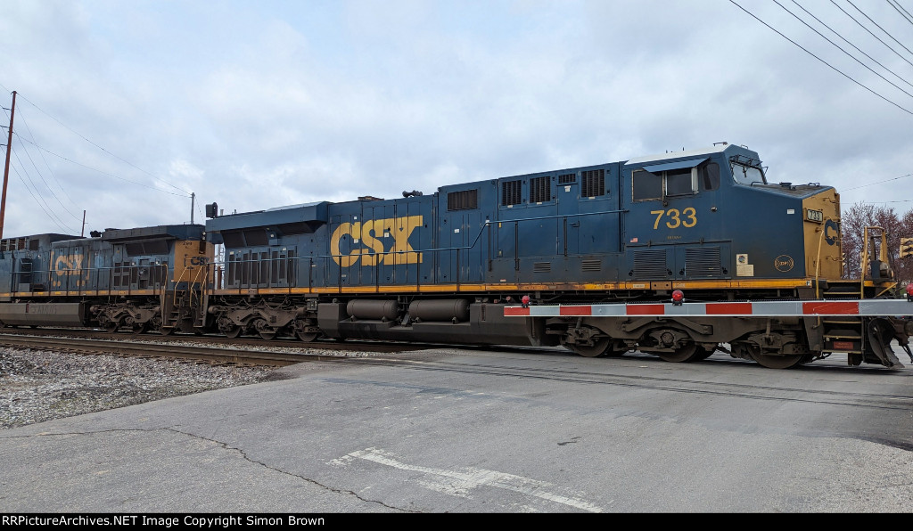 CSX 733